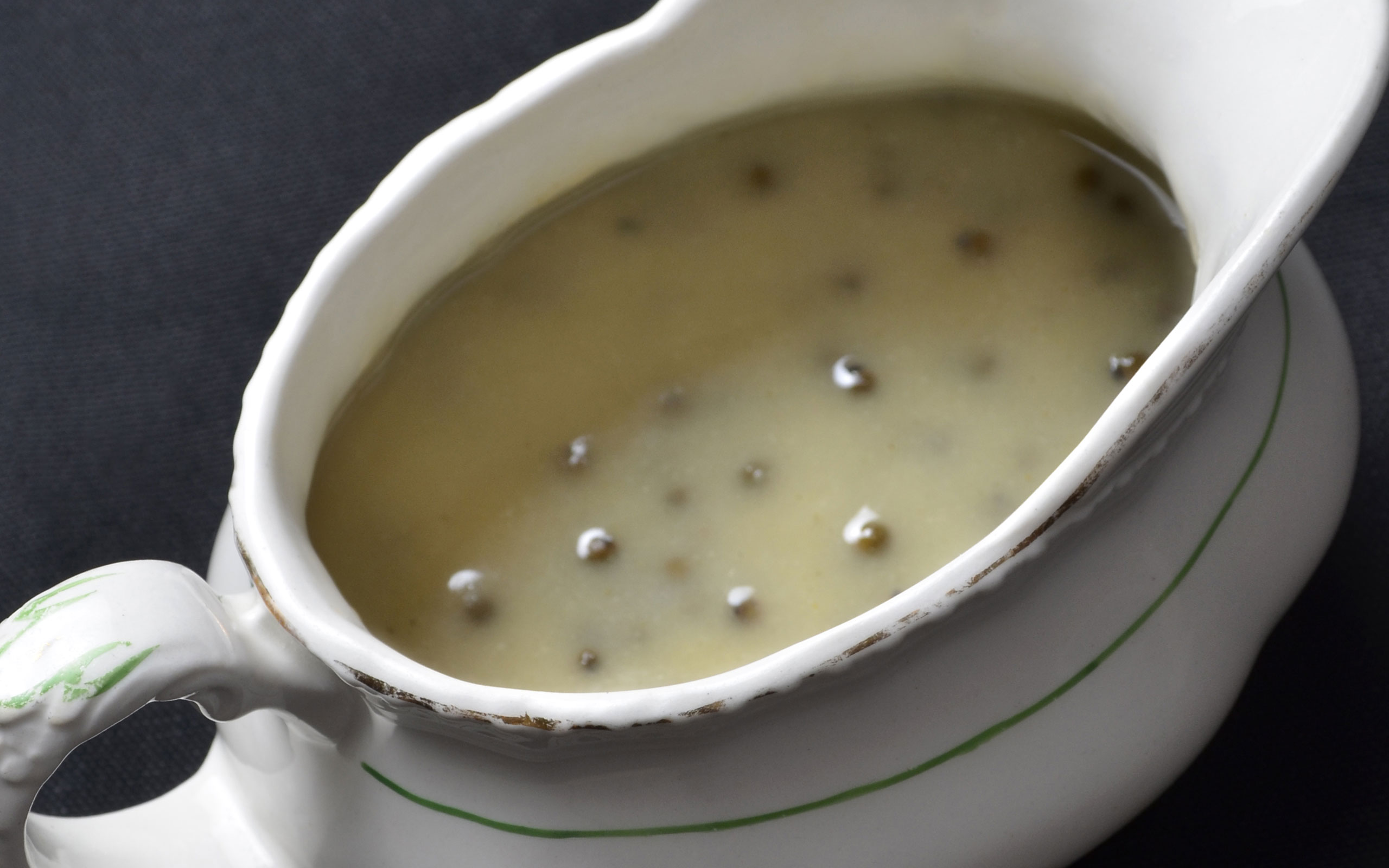 Madagascar Green Peppercorn Turkey Gravy Granny's